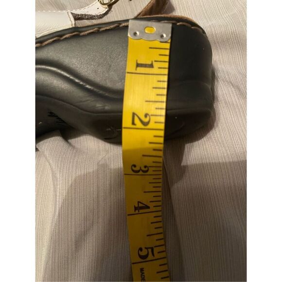 Clarks Collection Womens White Lexi Marigold Leather Wedge Sandals Size 7 - Picture 9 of 9